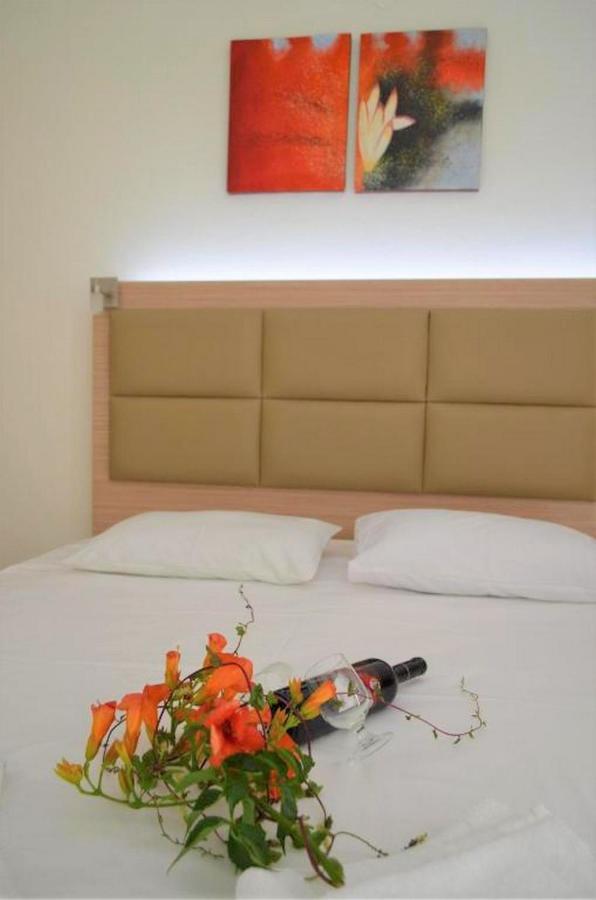 Sun Boutique Hotel (Adults Only) Amoudara Lasithiou Exterior foto